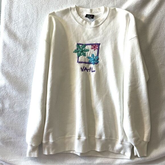 Tops - Vail Sweatshirt Women XL‎ Vintage 90s White Crewneck 1991 Snowflake Embroidered